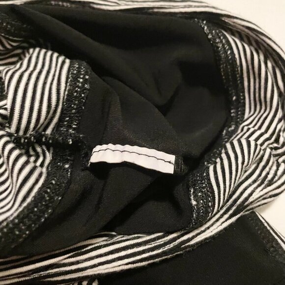 Joseph Ribkoff Striped Skirt Womens Size 10 - Picture 9 of 15